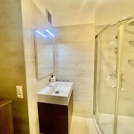 Holiday home Big Studio, Biovs , Menton, Casino