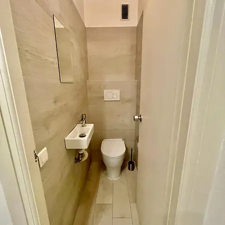 Prázdninový dům Big Studio, Bioves , Menton, Casino